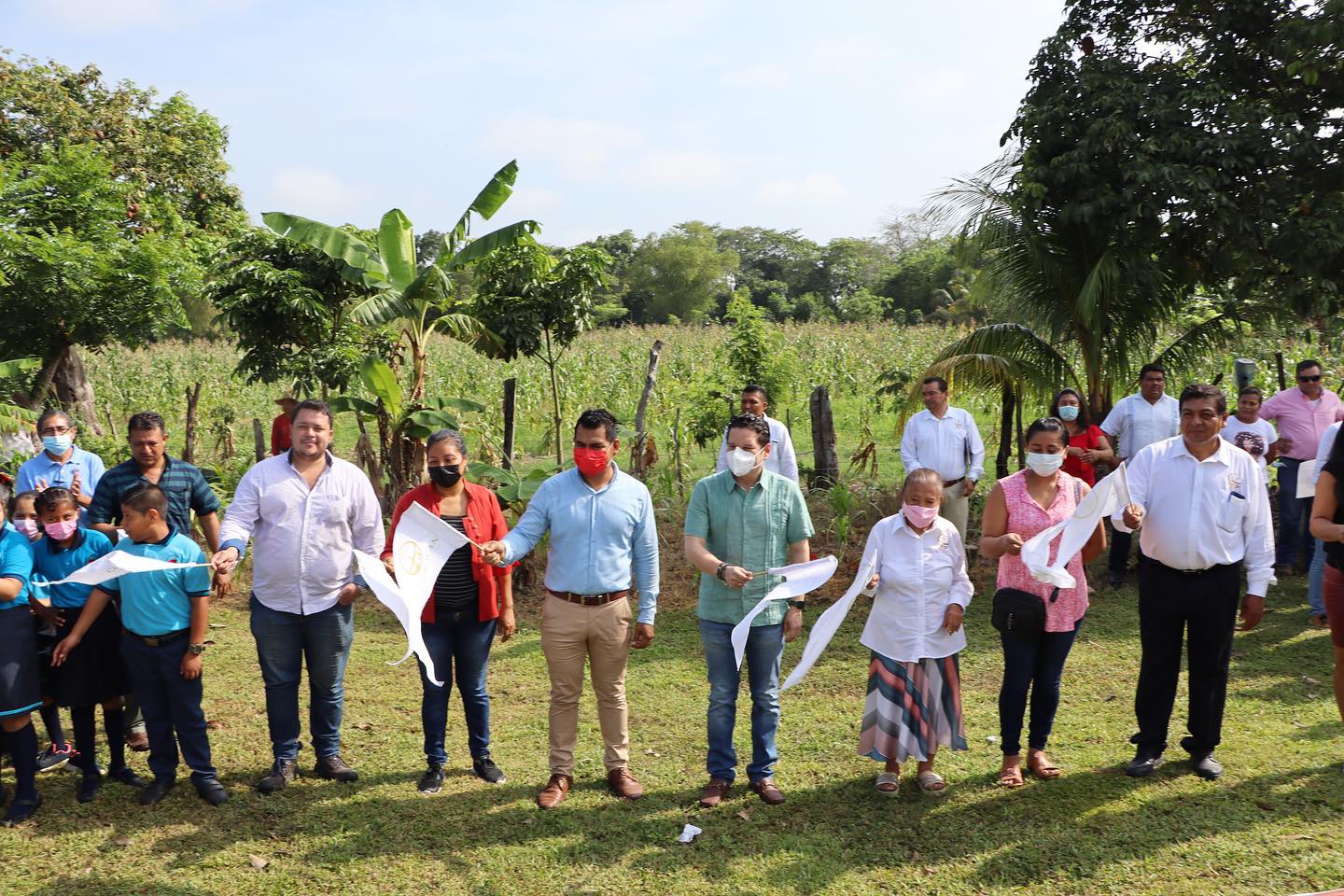 Gobierno De CunduacÁn Da Banderazo De Inicio Para La ConstrucciÓn De Barda Perimetral En Ejido